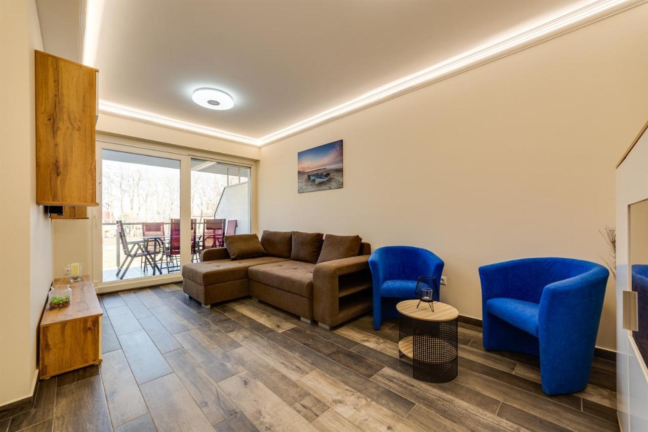 Forest Foeldvar Apartmanok By Bltn Balatonföldvár Extérieur photo