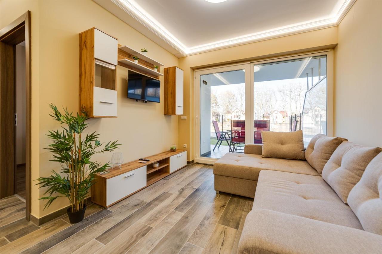 Forest Foeldvar Apartmanok By Bltn Balatonföldvár Extérieur photo