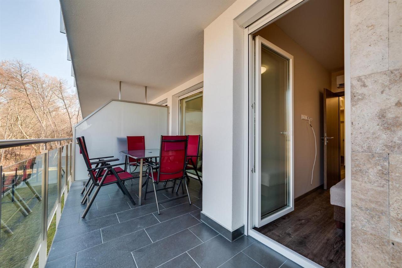 Forest Foeldvar Apartmanok By Bltn Balatonföldvár Extérieur photo