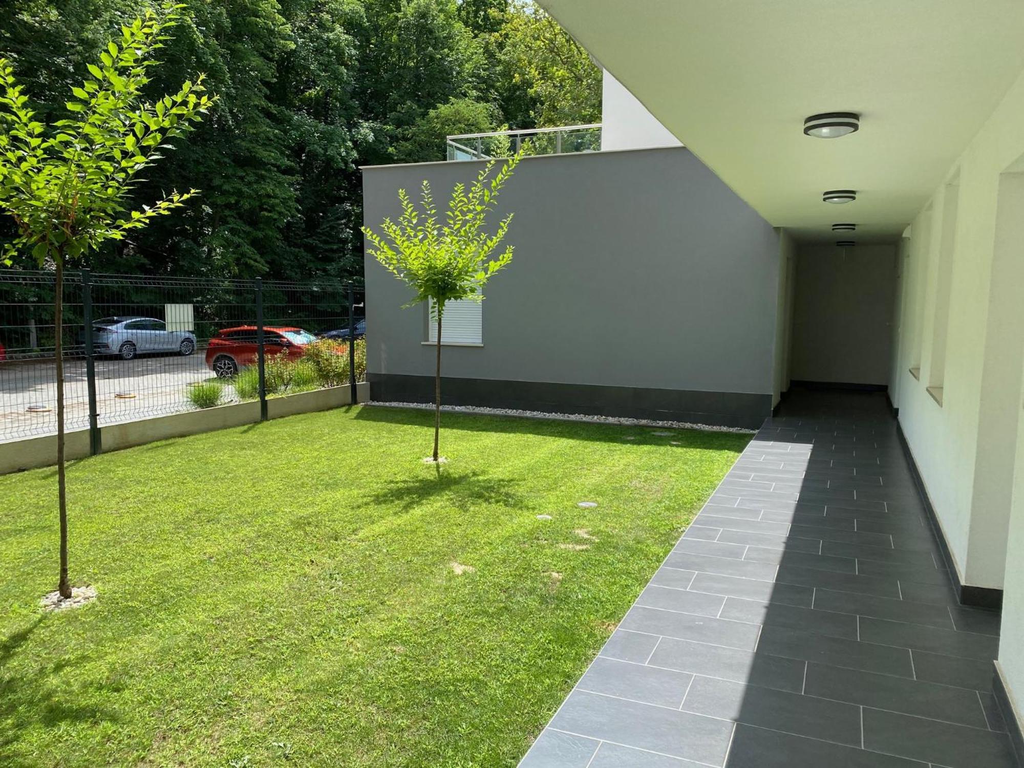 Forest Foeldvar Apartmanok By Bltn Balatonföldvár Extérieur photo